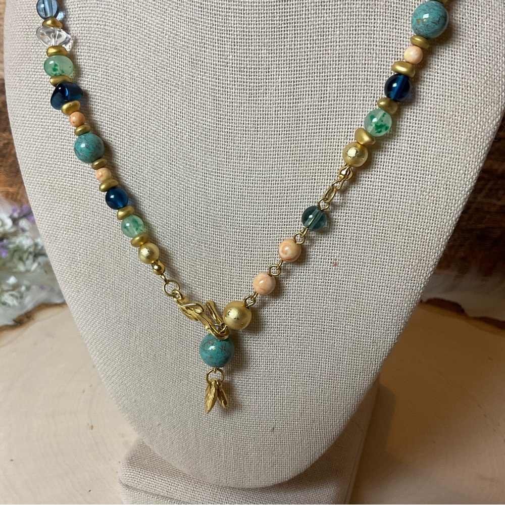 Turquoise Necklace - Picture 4 of 6